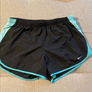 NWOT Nike Dri-Fit Running Shorts Size Medium